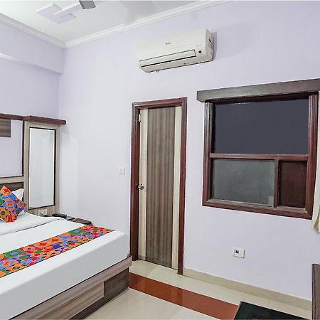 Hotel The Golden Bird Agra  Exterior photo