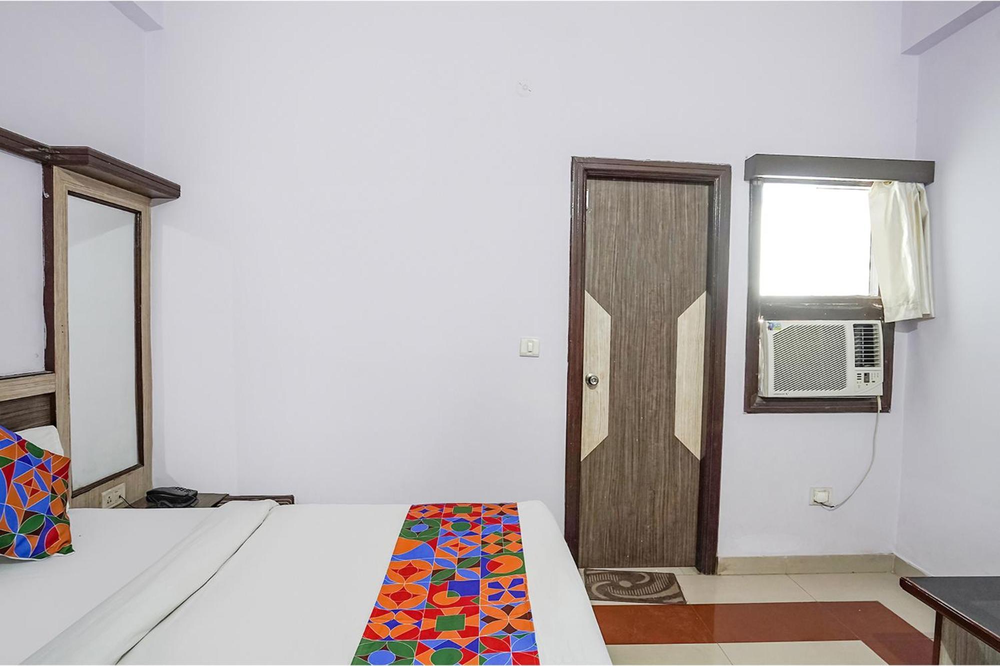 Hotel The Golden Bird Agra  Exterior photo