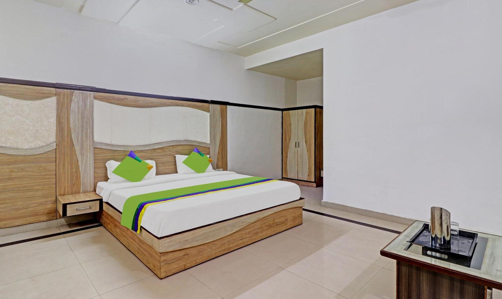 Hotel The Golden Bird Agra  Exterior photo